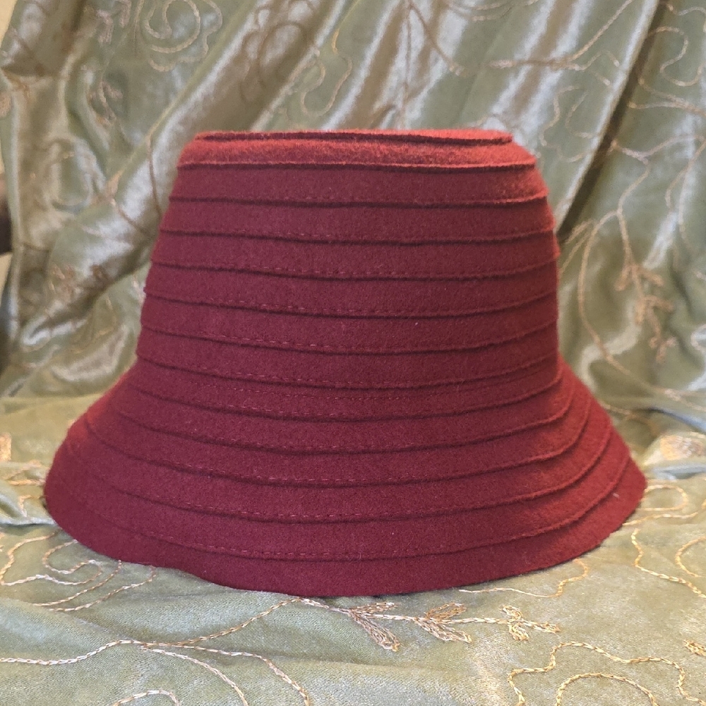 Betmar Rich Burgundy Women's Hat